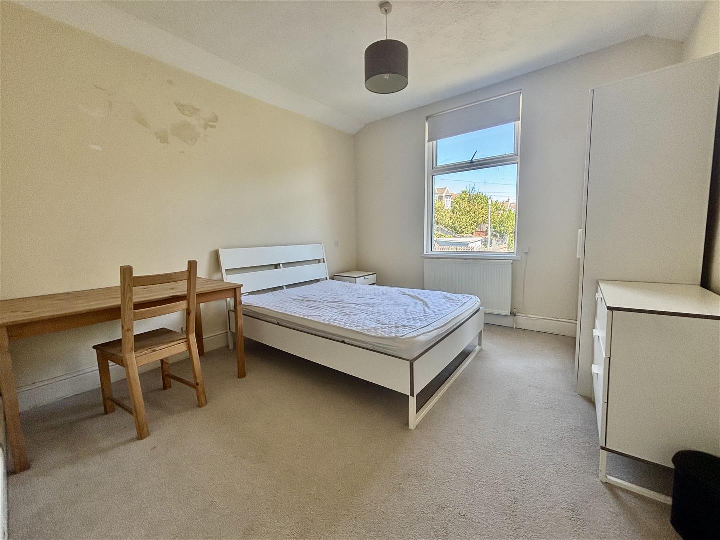 Knoll Avenue, Uplands, Swansea, SA2 0JE